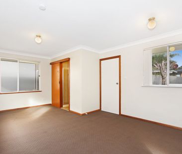 Low-Maintenance Living with Everyday Convenience - Photo 5