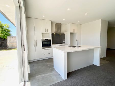 14 Ruth Court - Photo 2