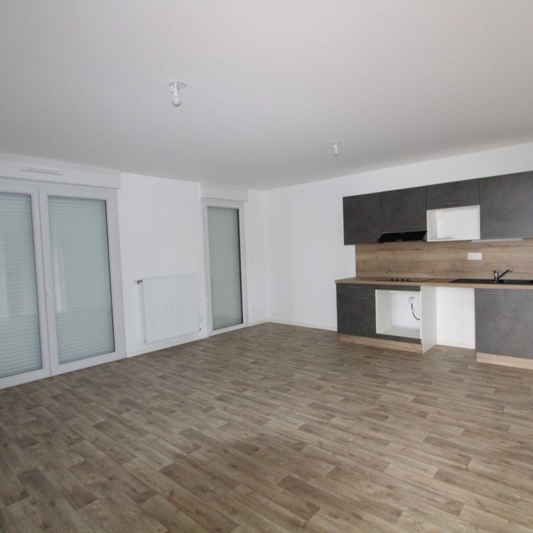 Location Appartement 3 pièces 62m² LA MONTAGNE 44620 - Photo 1