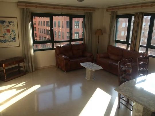 Avinguda de lInstitut Obrer de Valèncià, Valencia, Valencian Community 46013 - Photo 1