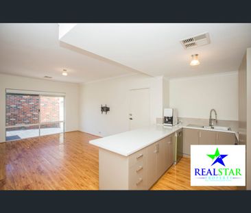 10A Vidler Street, Cloverdale, WA 6105 - Photo 2