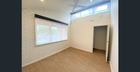 Four bedroom house in the heart of Northcote - Photo 2