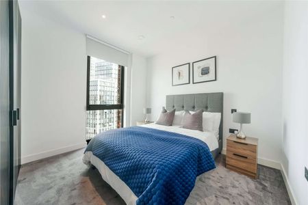 Embassy Gardens, 1 Viaduct Gardens, London, SW11 7AY - Photo 5