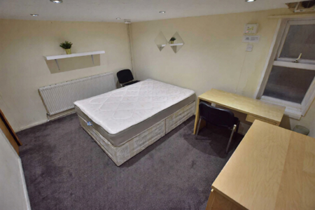 St Johns Street - Photo 5