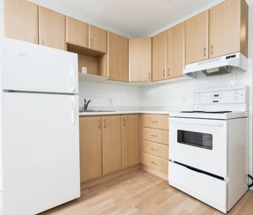 798 Richmond Street West - Photo 5