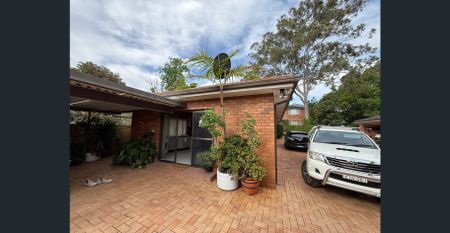 GRANNY FLAT - SUITABLE FOR SINGLE PERSON - Photo 3