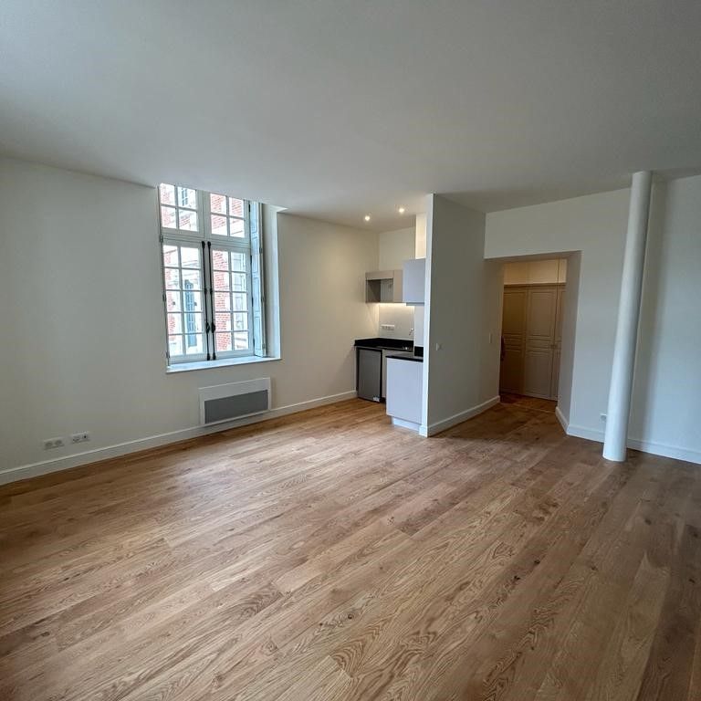 Location Appartement 1 pièce 37m² - Photo 1