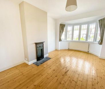 3 bedroom detached house to rent - Photo 2