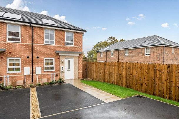 2 Bedroom House - End Terrace - Photo 1