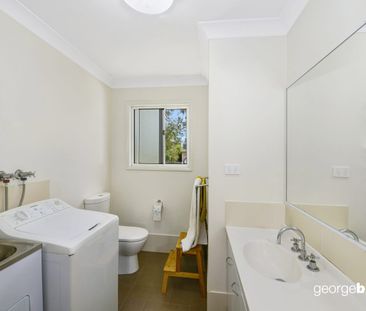 Sunlit granny flat that will tick all your boxes! - Photo 6