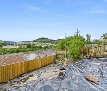 Ynyscynon Road, Tonypandy, CF40 - Photo 1