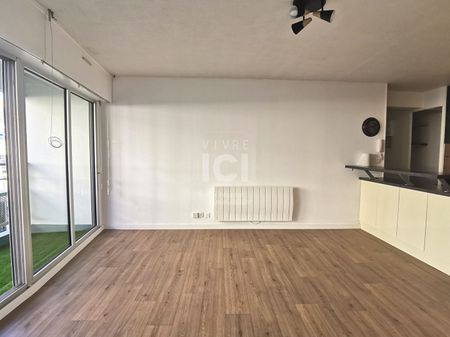 A louer Appartement St Nazaire - plein centre ville -1 pièce(s) 29.75 m2 + balcon - Photo 3