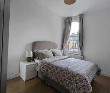 2 Bed Flat, Auriol Road, W14 - Photo 4