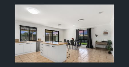 Spacious & Modern Living in Goodna - Photo 3