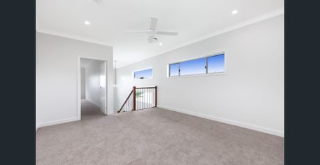 Spacious Family Home in Premium Sherwood Locale - Photo 2