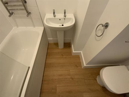 1 bedroom flat to rent - Photo 4