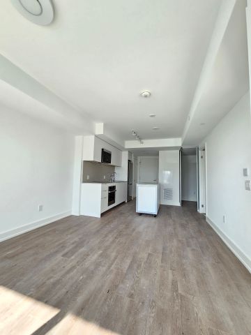 For Lease - 8 Cedarland Drive Unit# 312, Markham, Ontario - Photo 3