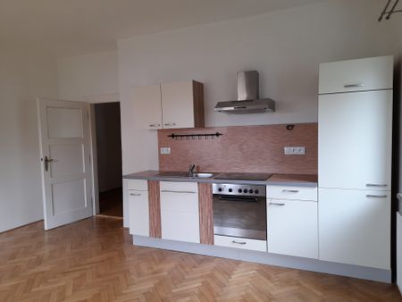 Pronájem bytu 2+kk 50 m² - Fotografie 2
