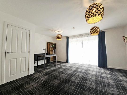 3 bedroom semi-detached house to rent - Photo 1