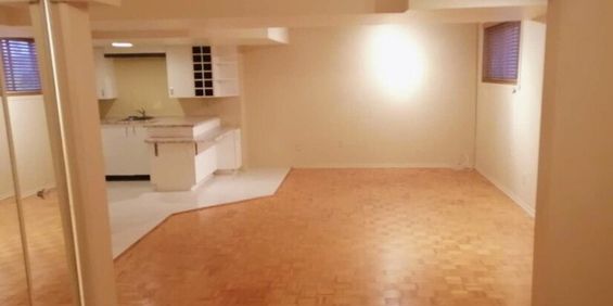 3 1/2 Louer Demi Sous Sol Chaufage Elect - Photo 3