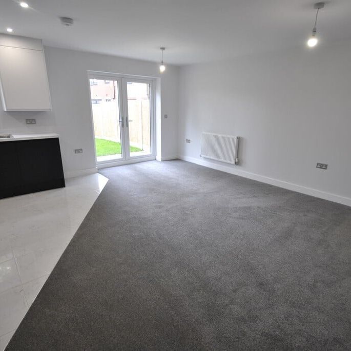 Olympus Close, Doncaster - Photo 1