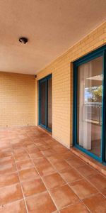 Modern One-Bedroom Apartment in Prime Burwood Location - Photo 4