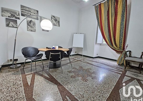 Via Gaetano Colombo, Genova, Liguria 16122