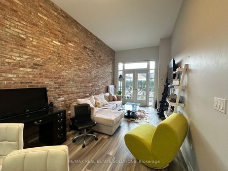 Showcase Lofts , #104 - Photo 4