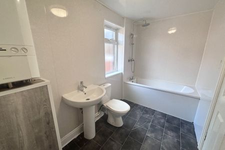 Queensgate Street - Photo 2