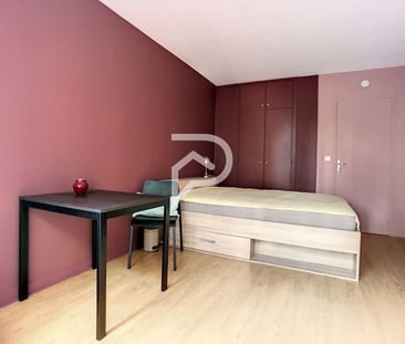 À COURBEVOIE À louer Appartement 1 pièce 23 m2 Loyer 790,00 €/mois ... - Photo 1