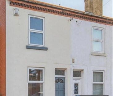 2 bedroom terraced house to rent - Photo 6