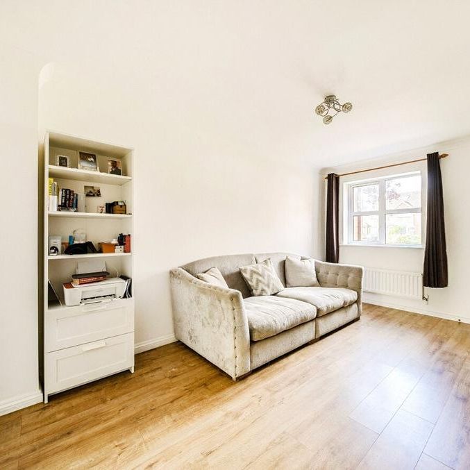 2 bedroom terraced house to rent - Photo 1