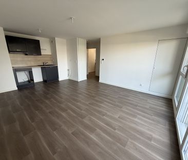 Location T3 avec terrasse, parking et cave - Poitiers - Photo 2