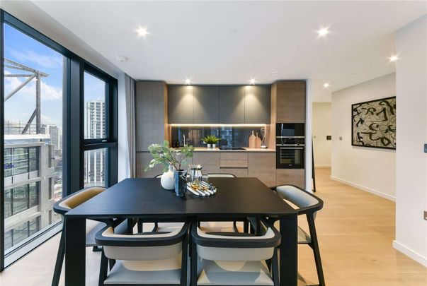10 George Street: Modern waterside apartments in the Heart of Wood Wharf with outstanding connectivity into Central London and 6,000 sq ft of Premium Amenities - Photo 1