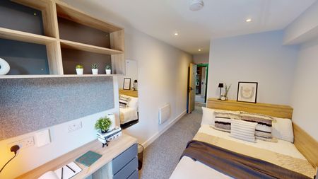 Flat 17, Commercial Point, NG9 2NG, NOTTINGHAM - Photo 5