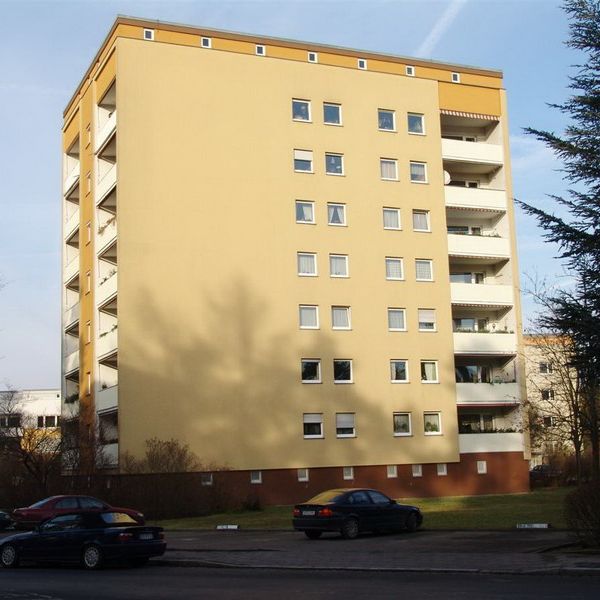 Modernisierte 3-Zimmer-Wohnung in Erlangen Sebaldussiedlung - Foto 2