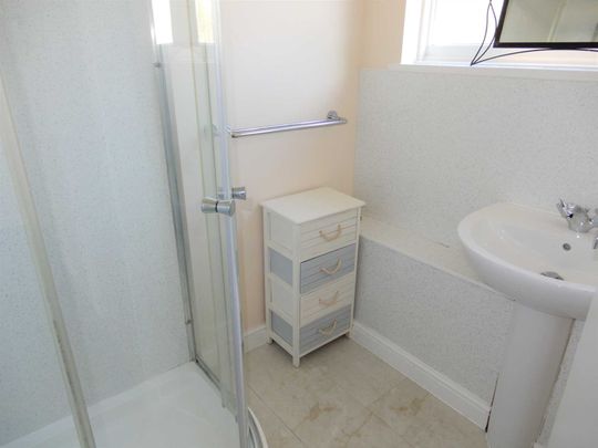 Culpepper Close, Canterbury - Photo 1