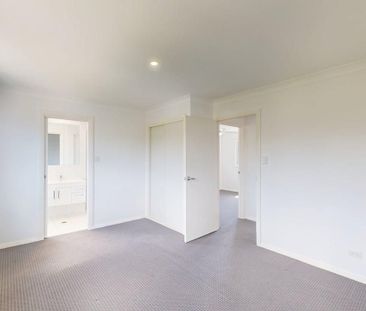 1/25A Cowper Street, Wallsend NSW 2287 - Photo 5