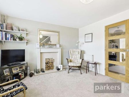 Pensclose, Witney, Oxfordshire, OX28 - Photo 2