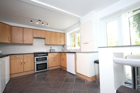 5 bedroom house share to rent - Photo 5