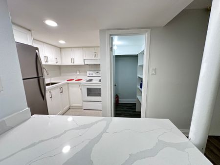 For Lease - 50 Marbury Crescent Unit# Lower, Toronto, Ontario - Photo 4