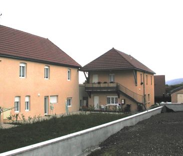 Location - Appartement T4 - 63 m² - Goux-les-Usiers - Photo 1