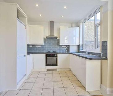 Sandringham Avenue, Wimbledon, SW20 - Photo 6