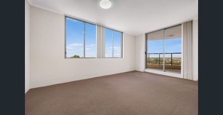 Living in the Holiday Resort with significant water views - Photo 3