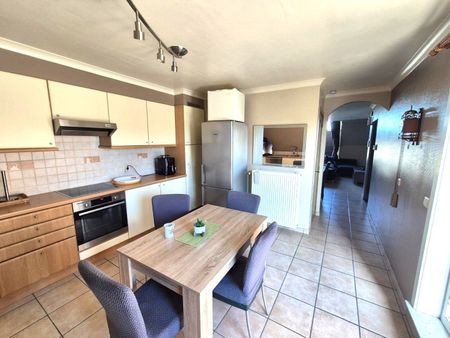 Ruim duplex-appartement met garage te Zulte - Photo 4