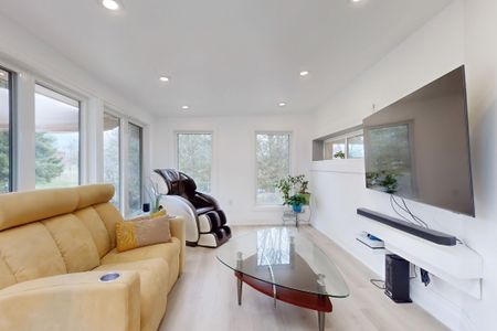 For Lease - 115 Lynwood Crescent, King, Ontario - Photo 2