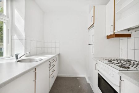 Indbydende 2-værelses lejlighed tæt på Aalborg Banegård - Foto 5