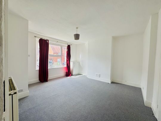 Jubilee Crescent, Wellingborough - Photo 1
