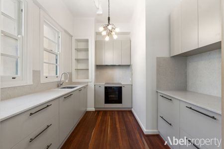 Character, Convenience & a Brand-New Kitchen in the Heart of the City - Photo 4