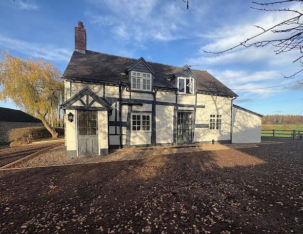 3 bedroom detached house to rent - Photo 1